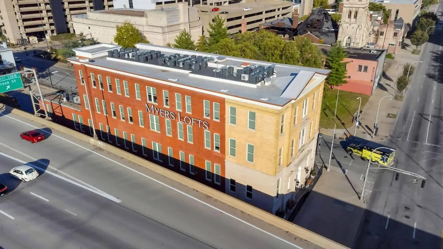 Bright And Modern Studio In Louisville # 109 ABD